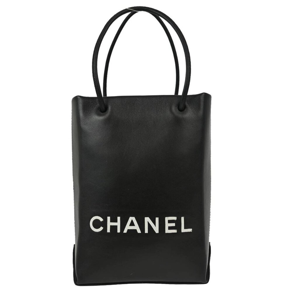 Chanel Black Calfskin Essential Tote Bag 133408